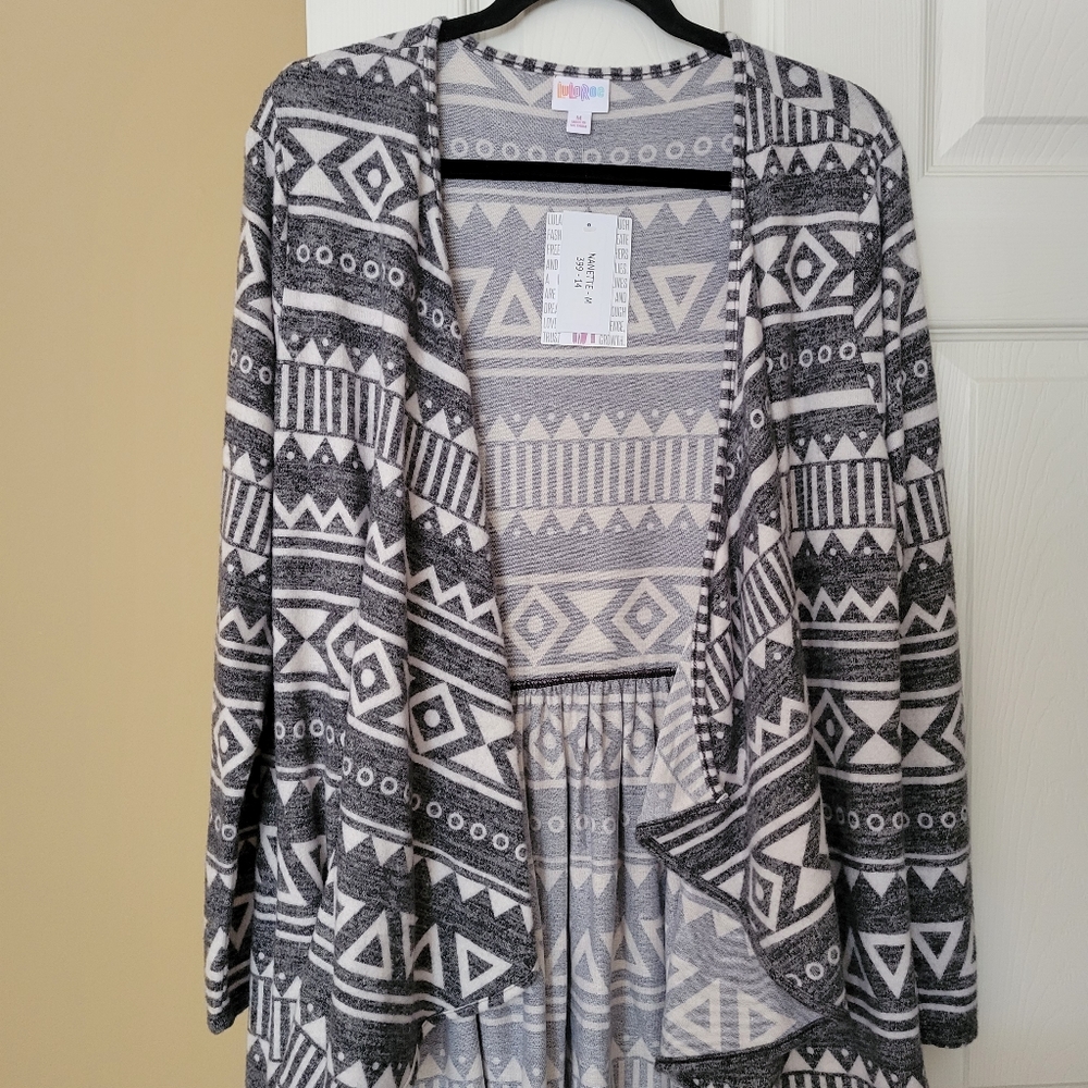 Lularoe Nanette, gray print, NWT